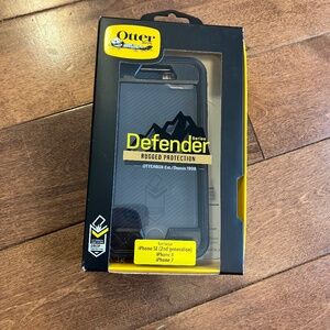 Otterbox Defender iPhone case for 7, 8 or SE